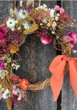 Couronne de fleurs séchées
